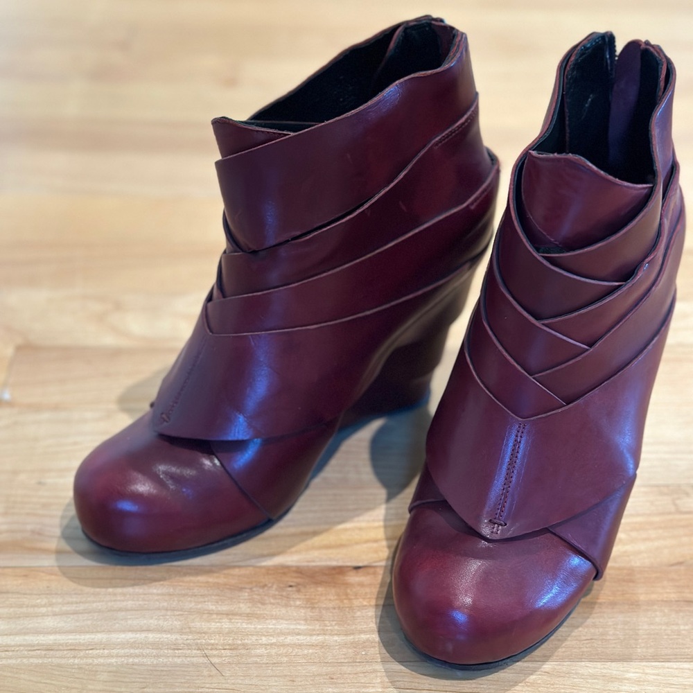 LD Tuttle short boots